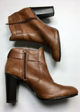 Liz Claiborne Size 10 Cognac Ankle Boots