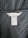 H&M Size 20 (XL) Black Pleated Dress