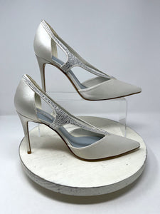 Nine West Size 12 Ivory Crystal Studded Heels NWOB