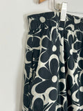 Wray Size 2X/3X Black & White Floral Shirt Pants Set