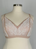 Torrid Size 3X Beige & White Lace Bra