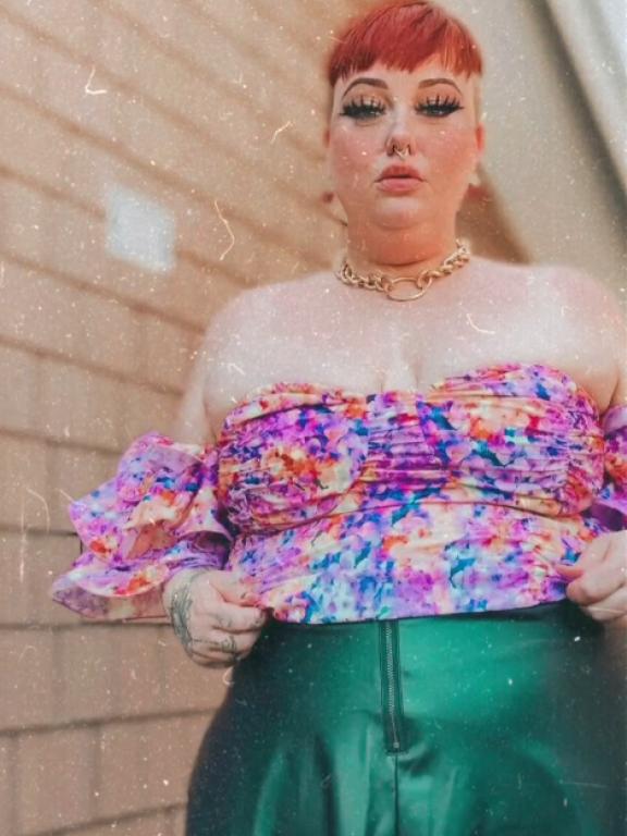 Pretty Little Things Size 20 Lavender & Yellow Ruffled Floral Crop Top