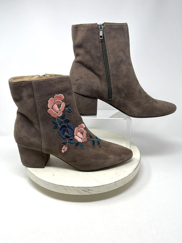 Steven By S.M. Size 11 Light Brown Floral Embroidery Boots NWOB