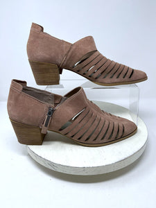 1.State Size 12 Dusty Pink Cut-Out Shoes