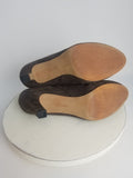 Clarks Size 10 Taupe Heeled Shooties