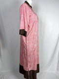 Vintage I. Magnin Size L (14) White & Coral Abstract Waves Caftan