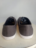 Jeffrey Campbell JC Play Size 9 Gray Slip-On Sneakers