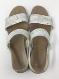 Munro Size 11 Ivory Patchwork Sandals