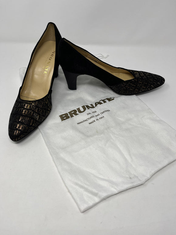 Brunate Size 8.5 (39.5) Black & Bronze Pumps