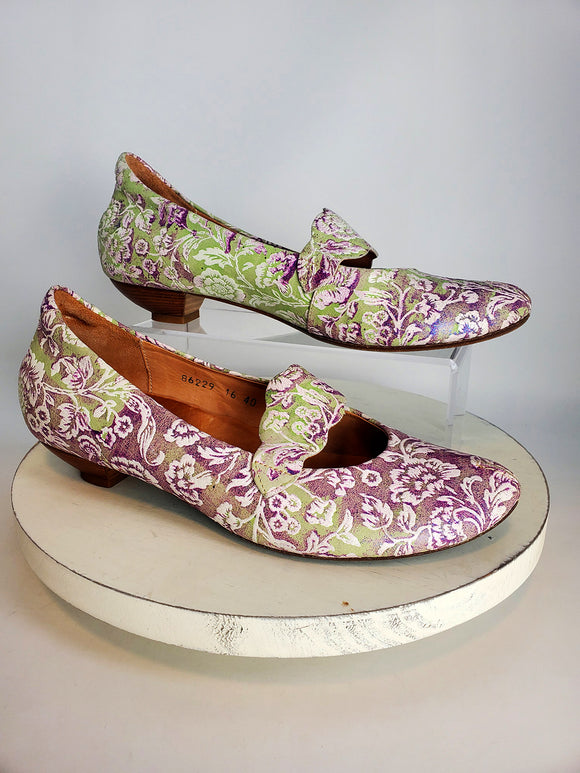 Think! Size 9 Purple & Green Mary Jane Shoes